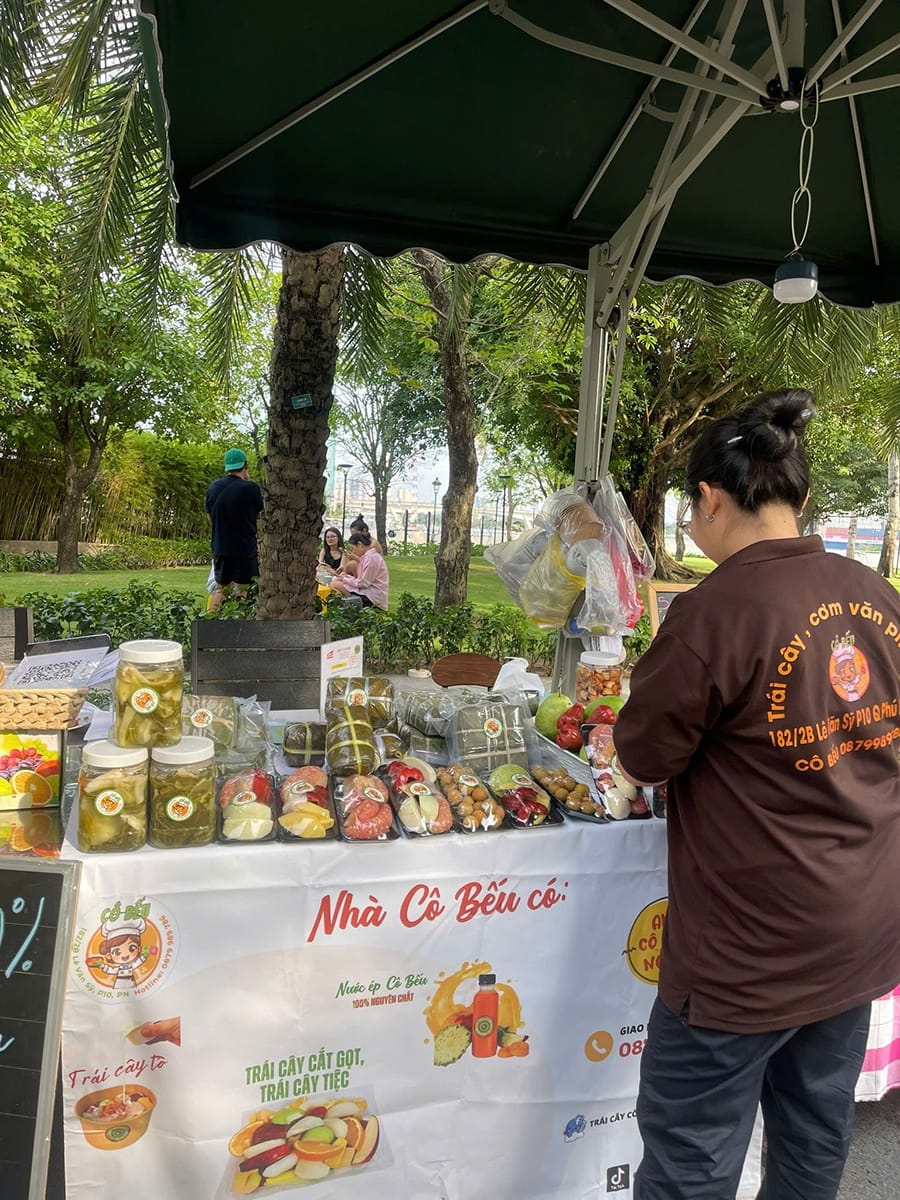 Kinh nghiệm bán trái cây cắt sẵn – Câu chuyện từ 2 triệu đến thành công 2 trai cay co beu kinh nghiem 1