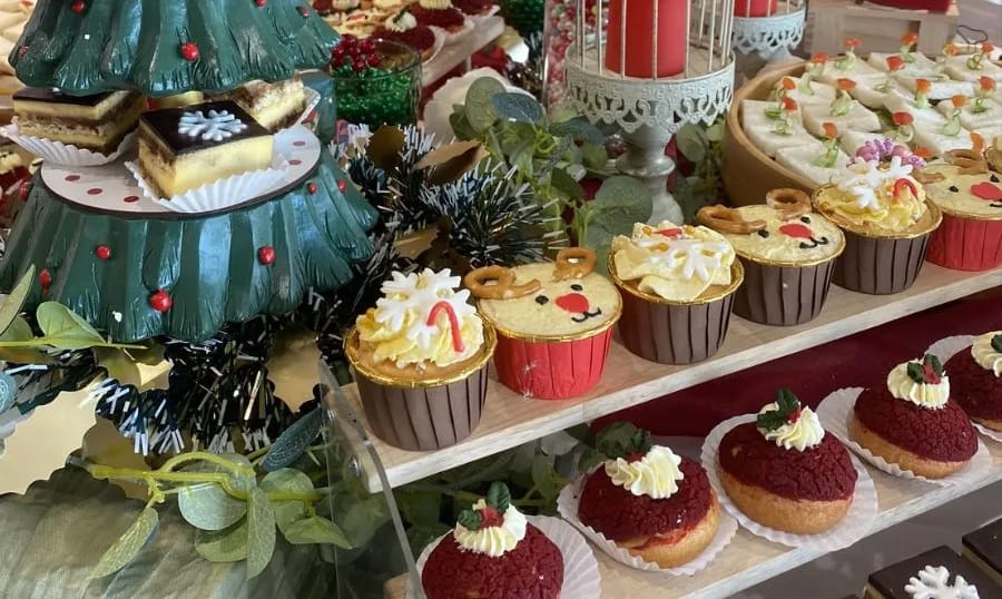 tiec tea break giang sinh 3