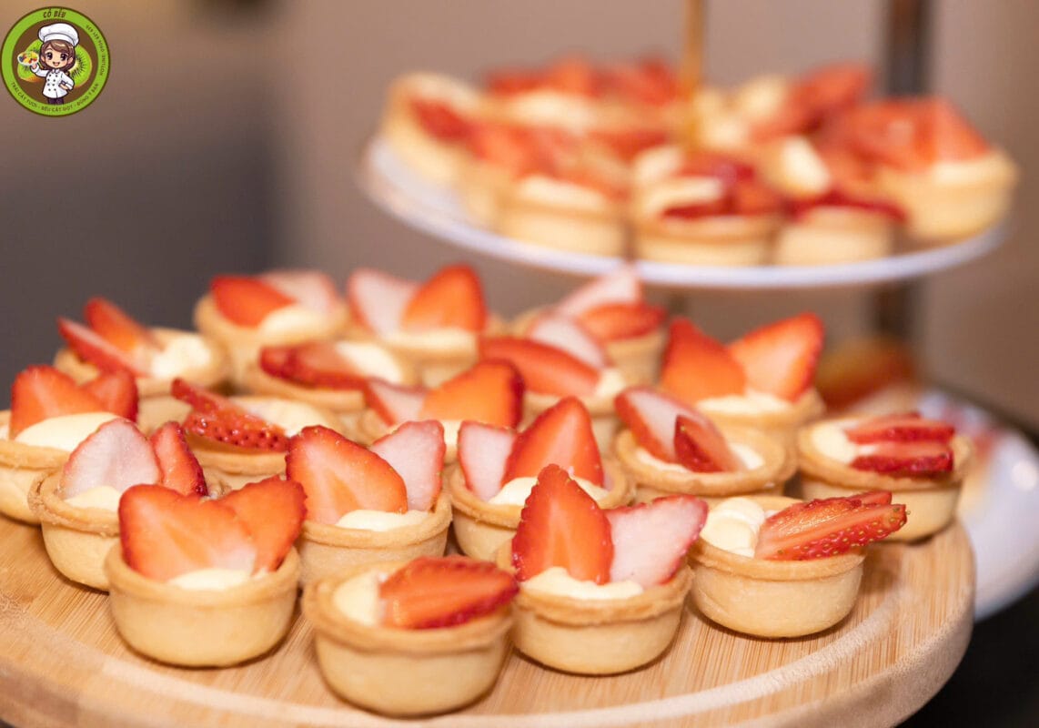 Tiệc trà chiều văn phòng TPHCM - Nâng cao năng suất làm việc 4 finger food teabreak 1